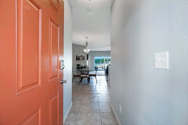 콘도, 침대(여러 개), 파티오 (Island Oasis) | 내부