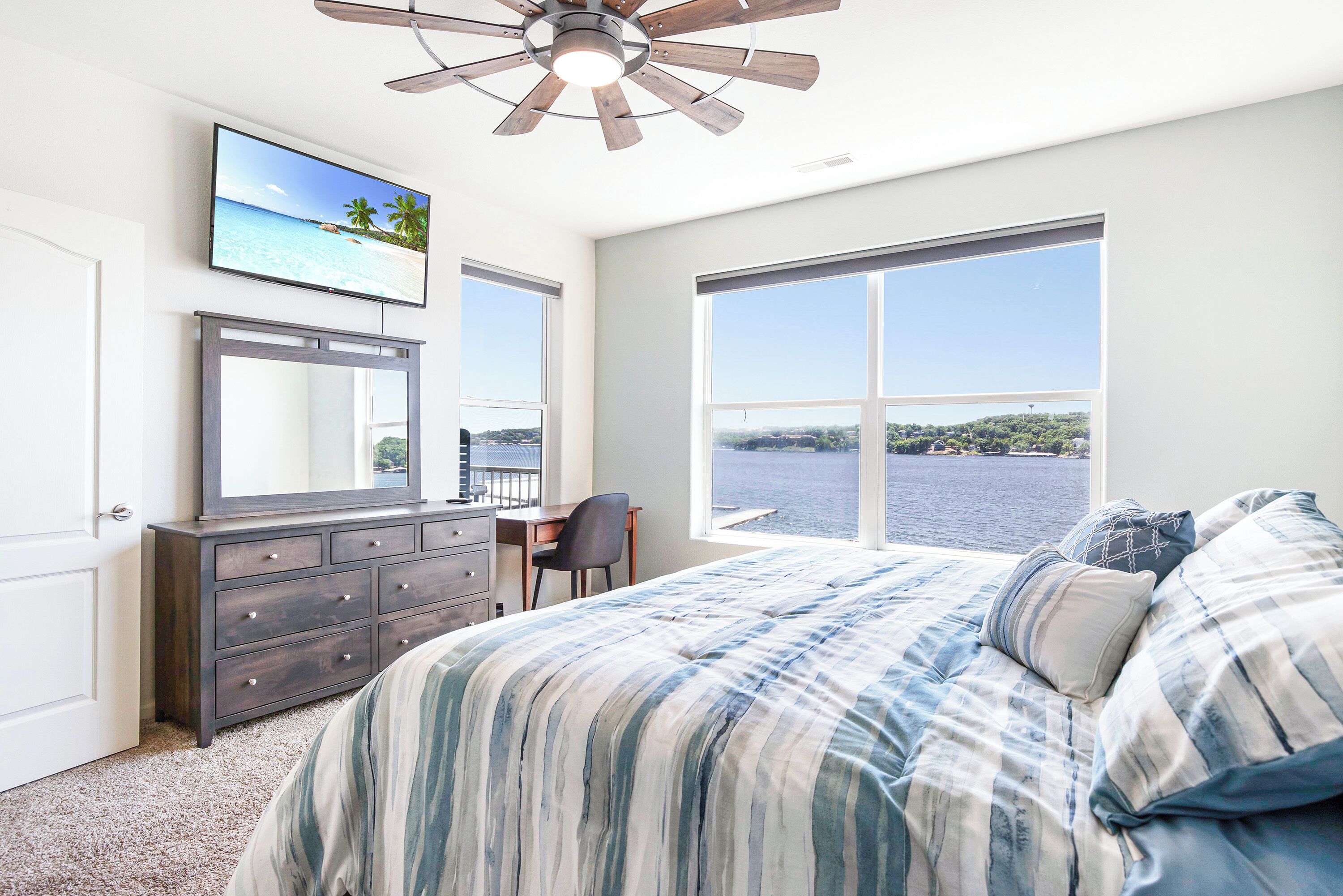 Condo, Multiple Beds, Patio (Anchor Down) | 3 bedrooms, individually decorated, individually furnished, bed sheets