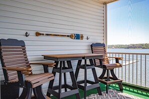 Condo, Multiple Beds, Patio (Anchor Down) | Outdoor dining - Island Life! Amazing Balcony-views-pool and Patio (Rocky Mount)