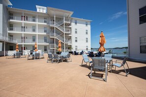 콘도, 침대(여러 개), 파티오 (Anchor Down) | 야외 식당