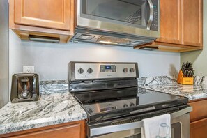 Appartement, meerdere bedden, patio (Anchor Down) | Privékeuken