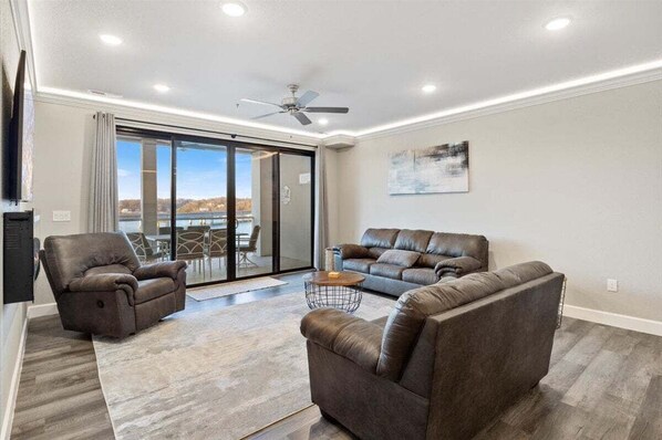 Lejlighed - flere senge - terrasse (Lake Loft) | Opholdsområde