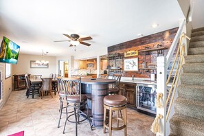 House, Multiple Beds, Pool Access (Jump N Jupiter) | 5 bedrooms, individually decorated, individually furnished, bed sheets - Private Lakefront Pool, Amazing Dock Sleeps 26 (Camdenton)