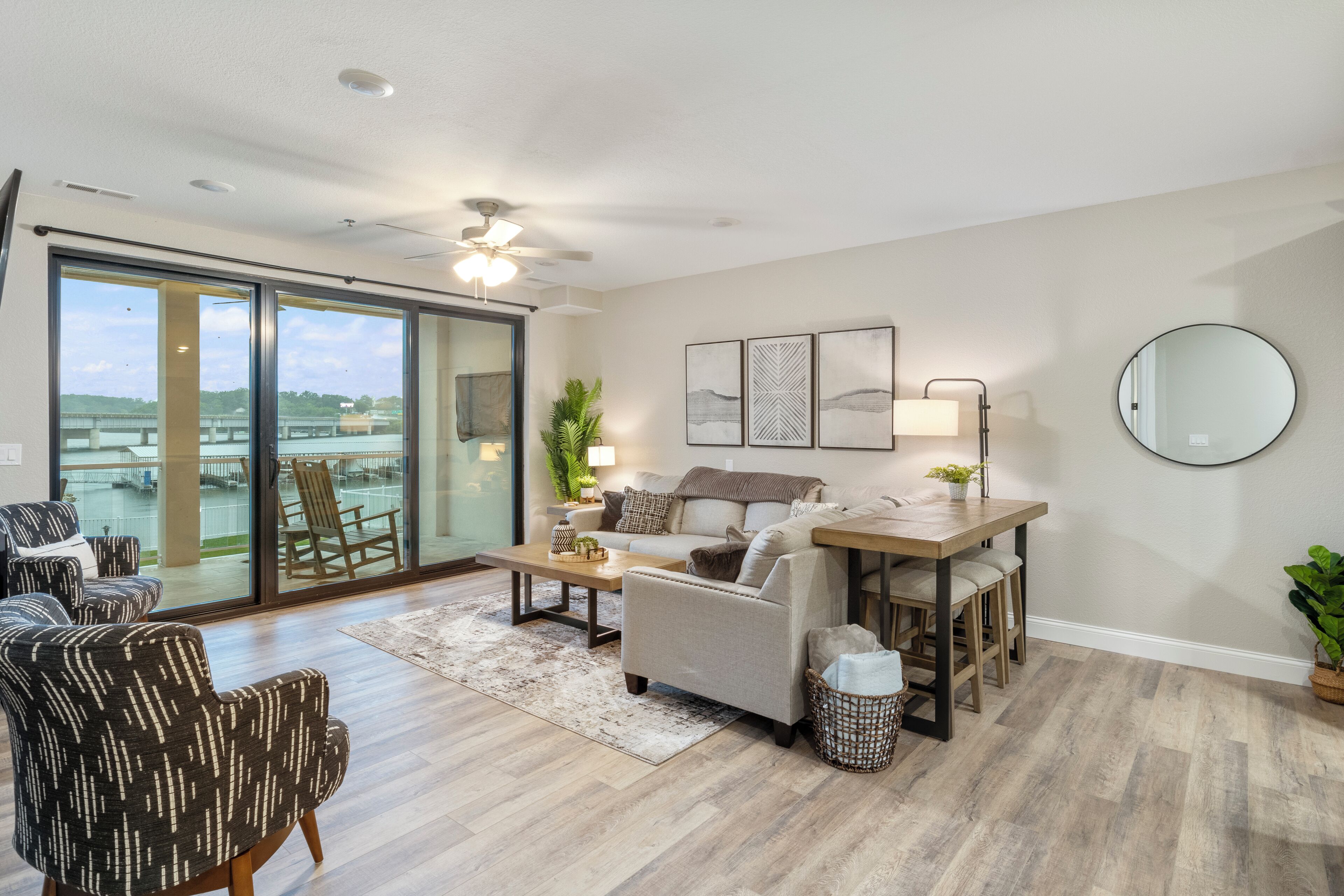 Leilighet, flere senger, adgang til basseng (Acres Away) | Oppholdsområde