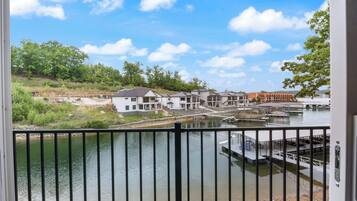 Apartment, Mehrere Betten, Terrasse (Castaway Cove Unit 7) | Ausblick vom Zimmer