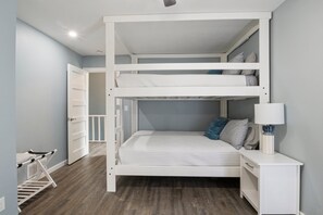 2 bedrooms