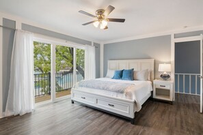 Apartment, Mehrere Betten, Terrasse (Castaway Cove Unit 3)