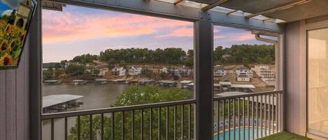 Condo, Multiple Beds, Pool Access (Soul Star Sunset) | Interior