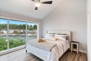 Condo, Multiple Beds, Pool Access (Soul Star Sunset) | 2 bedrooms, individually decorated, individually furnished, bed sheets - Penthouse Level Condo w/ Lake & Pool Views, Tennis & Pickleball (Lake Ozark)