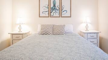 Condo, nhiều giường, có thể sử dụng hồ bơi (Second Wind) | 3 phòng ngủ