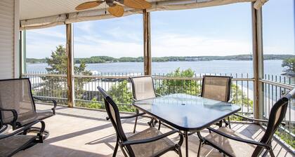 Breathtaking Views - Two Pools - Enclosed Balcony