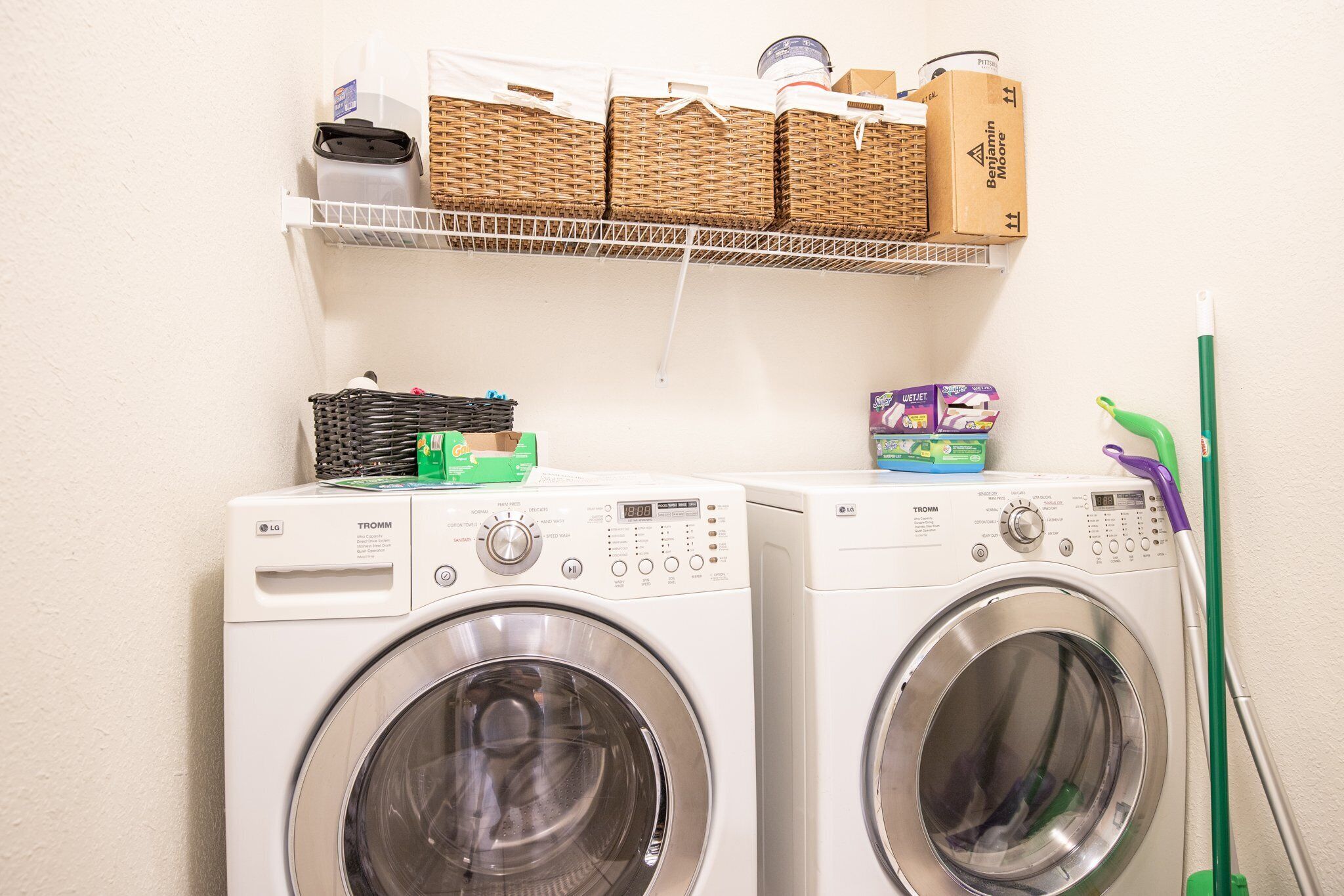 Condo, Multiple Beds, Patio (Paradise Point) | Laundry