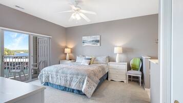 Condo, Multiple Beds, Patio (Paradise Point) | 3 bedrooms, individually decorated, individually furnished, bed sheets