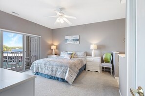 Condo, Multiple Beds, Patio (Paradise Point) | 3 bedrooms, individually decorated, individually furnished, bed sheets