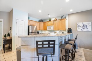 Condo, Multiple Beds, Patio (Paradise Point) | Private kitchen