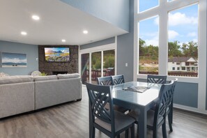 Appartement, Meerdere bedden, terras (Castaway Cove Unit 8) | Interieur