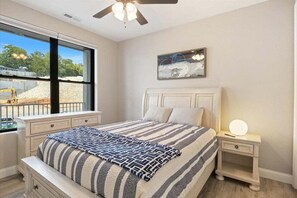 Lägenhet - flera sängar - tillgång till pool (The Nest on 4th) | 3 sovrum