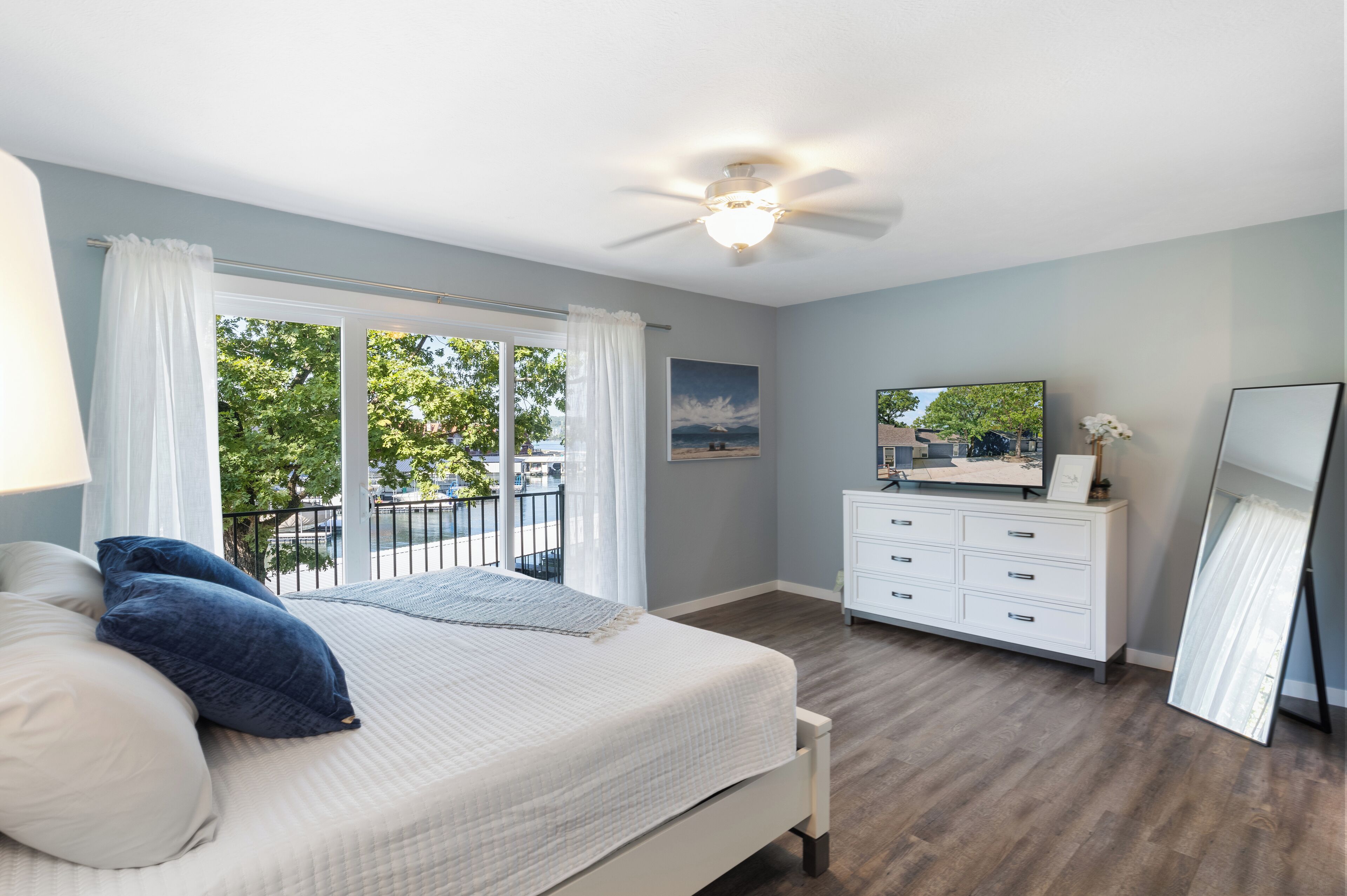 Leilighet, flere senger, terrasse (Castaway Cove Unit 5) | 2 soverom, individuelt dekorert, individuelt innredet og sengetøy