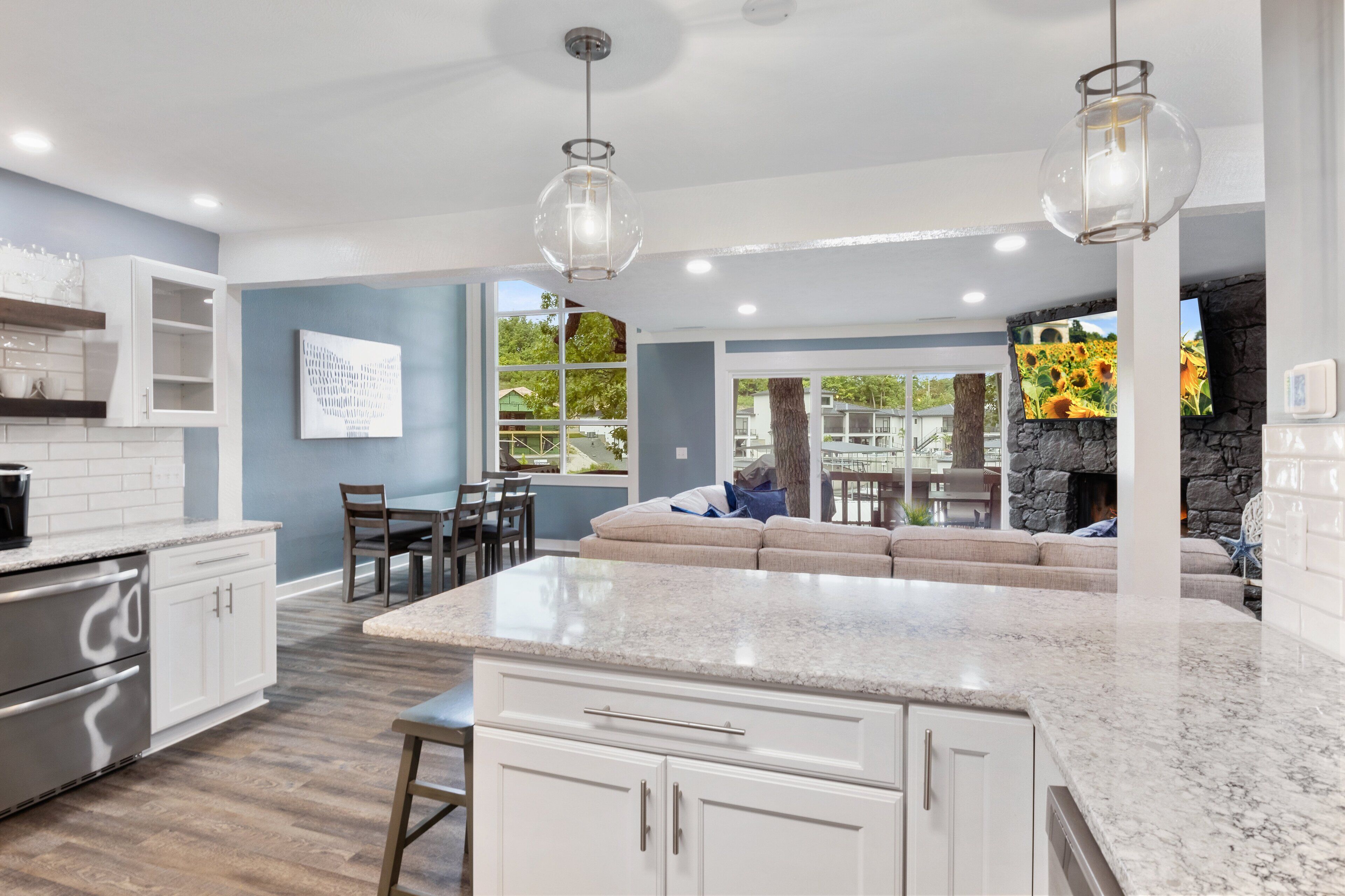 Condo, Multiple Beds, Patio (Castaway Cove Unit 2) | Interior