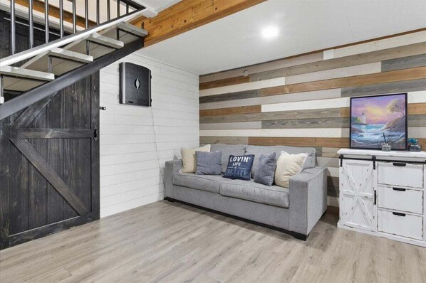 独立别墅, 多张床, 露台 (Melo Escape) | 起居区