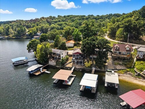 Breathtaking Views, Private Dock, Pure Relaxation