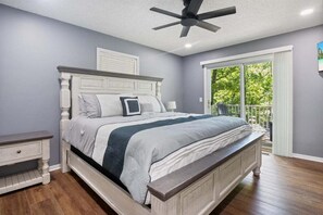 Rumah, Beberapa Tempat Tidur, patio (Lakation At Waters Edge) | Pemandangan dari kamar