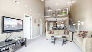 Condo, Multiple Beds, Patio (Happy Hollow) | Living area