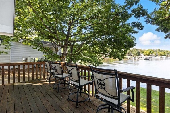 منزل - عدة أسرّة - برواق (The Blue Bird) | إطلالة الغرفة