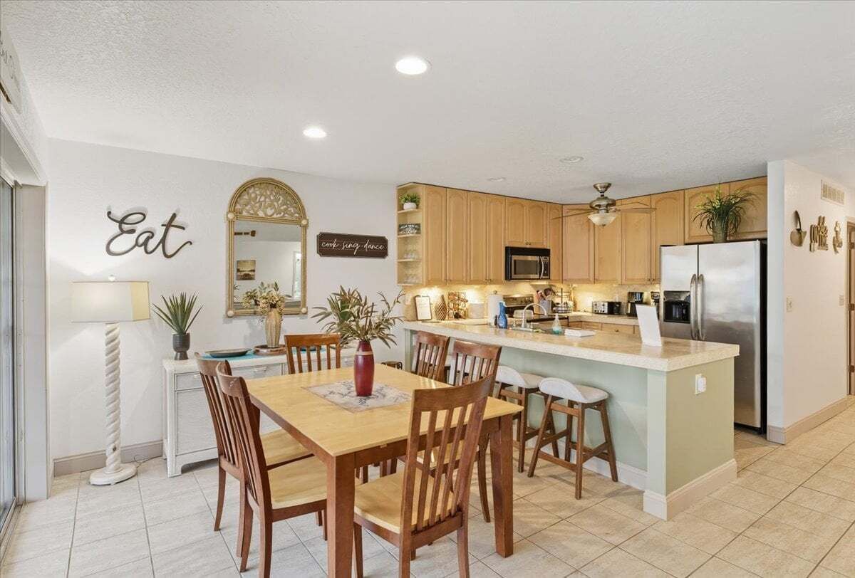 Huoneisto, useita sänkyjä, pääsy uima-altaalle (Wick Haus) | 3 makuuhuonetta, yksilöllisesti sisustettu, yksilöllisesti kalustettu