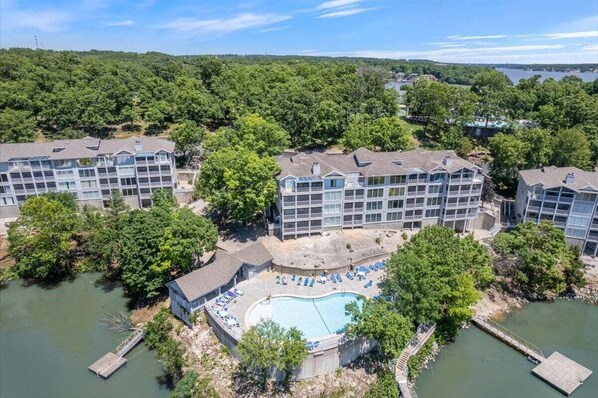 Exterior - Lakefront Condo With 2 Pools, Courts, Trails & Patios at 12mm (Lake Ozark)