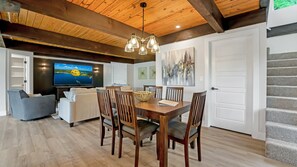 House, Multiple Beds, Patio (Backwater Bliss) | 3 bedrooms, individually decorated, individually furnished, bed sheets