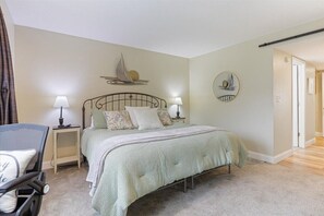 Condo, Multiple Beds, Patio (Golden Retreat) | 2 bedrooms, individually decorated, individually furnished, bed sheets