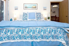 3 bedrooms, individually decorated, individually furnished, bed sheets