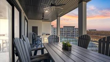 Condo, Multiple Beds, Patio (Lake Adventures) | Outdoor dining