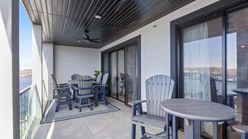 Condo, Multiple Beds, Patio (Lake Adventures) | Outdoor dining