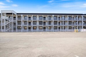 บริเวณภายนอก