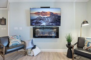 شقة - عدة أسرّة - برواق (Lake Adventures) | منطقة المعيشة