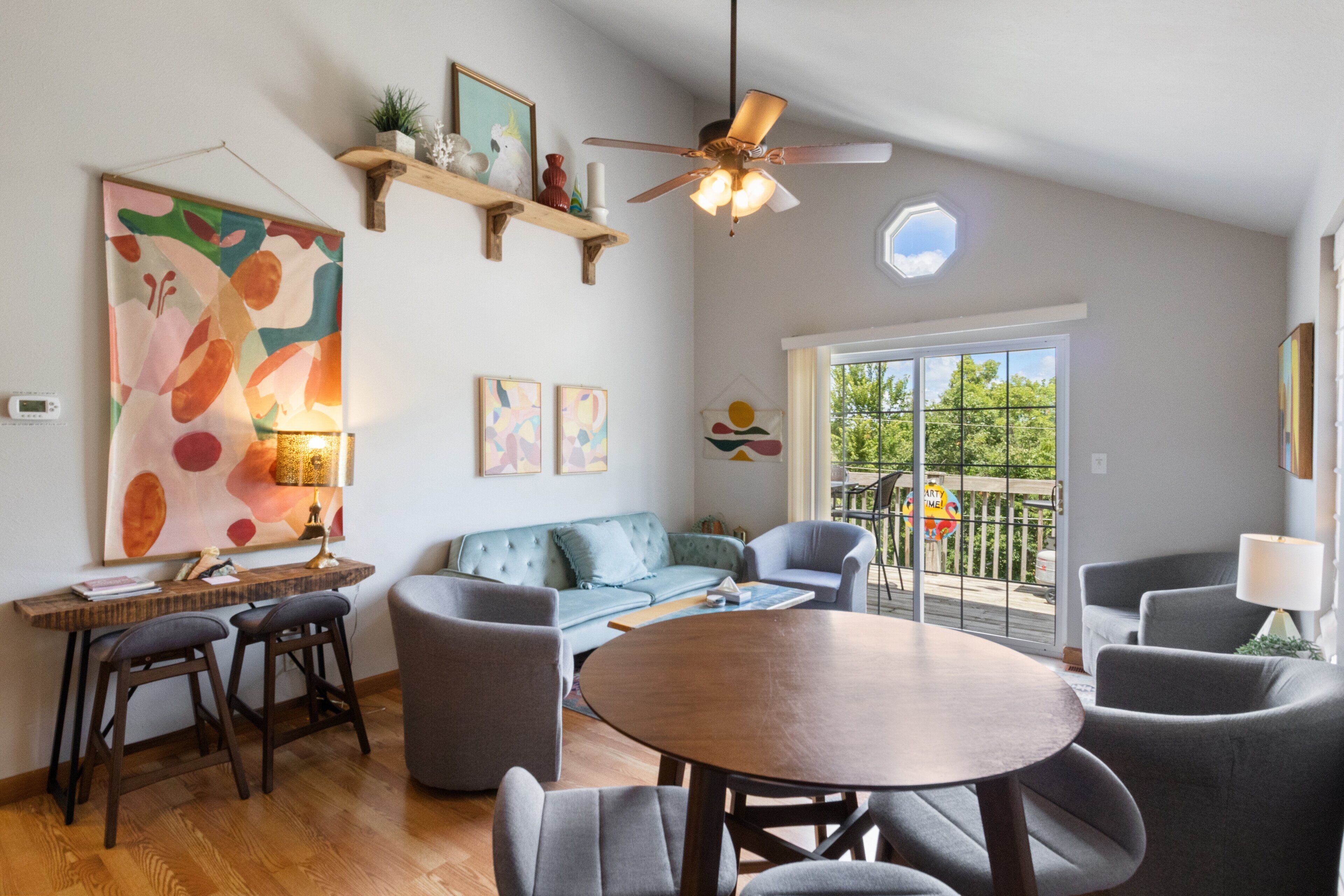 Hus, flere senger, terrasse (Good Life Vibes Lake House) | Oppholdsområde