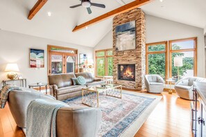 House, Multiple Beds, Patio (Heavenly Hideaway) | Living area - Amazing Cove, Fenced Yard, & Game Room! (Sunrise Beach)