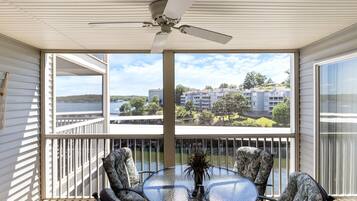 Appartement, meerdere bedden, patio (Day Dreamer) | Kameruitzicht