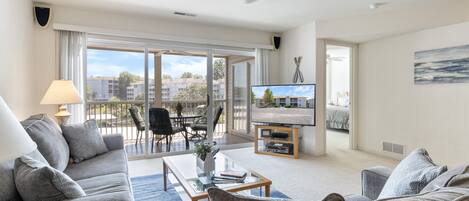 Condo, Multiple Beds, Patio (Day Dreamer) | Living area