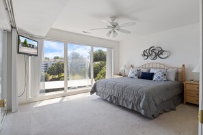 Condo, Multiple Beds, Patio (Day Dreamer)