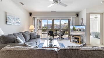 Appartement, meerdere bedden, patio (Day Dreamer) | Woonruimte