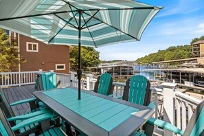 Outdoor dining - Amazing Wall of Windows, Swim Dock & Pet Friendly (Osage Beach)