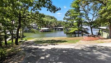 Vue depuis lâhĂ©bergement