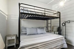 3 عدّة غرف نوم