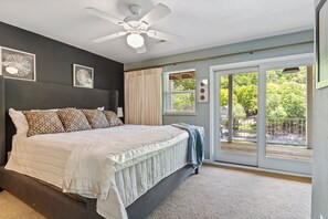 Ferienhaus, Mehrere Betten, Terrasse (The Flagship) | 5 Schlafzimmer, individuell dekoriert, individuell eingerichtet