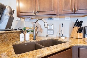 獨棟房屋, 多張床, 庭院 (Lake Life) | 住宿內部