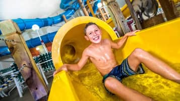 小屋, 多张床, 使用泳池 (Lake Life Livin) | 儿童区