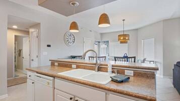 Condo, Multiple Beds, Pool Access (High Tide Hideaway) | Interior